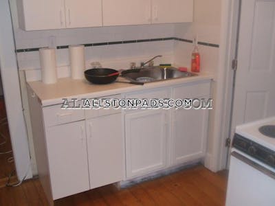 Allston Apartment for rent 1 Bedroom 1 Bath Boston - $2,650 No Fee