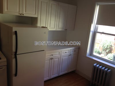 Cambridge 3 Beds 1 Bath  East Cambridge - $4,100 No Fee